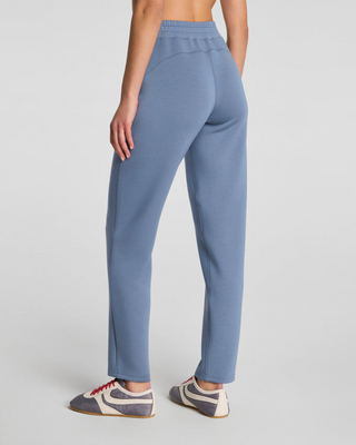 Spanx Spanx Airessentials® Slim Straight Pant