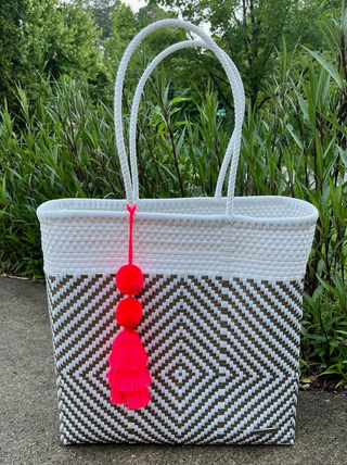 VALEROSA DAYLILLY PLAYERA TOTE
