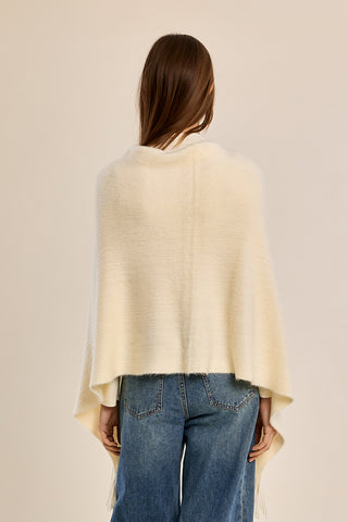 Molly Bracken Ladies Knitted Poncho