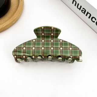 TheDivaSoap Vintage Plaid Hair Claw Clip, Festive Style Hair Clip
