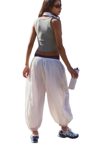 Free People On It Pant in Tofu