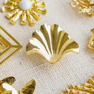 Garland Bags Clamshell Artisan Interchangeable Belt Buckle w/ Gold Finish