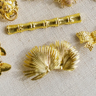 Garland Palm Frond Interchangeable Belt Buckle w/ Gold Finish