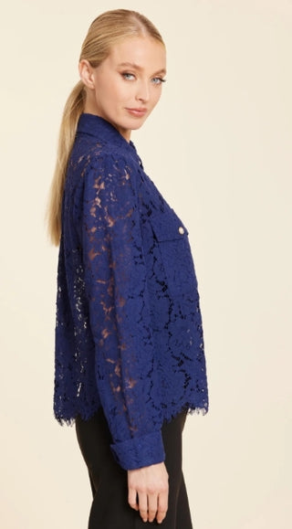 Dolce Cabo Blue Floral Lace Pearl Button Longsleeve Blouse