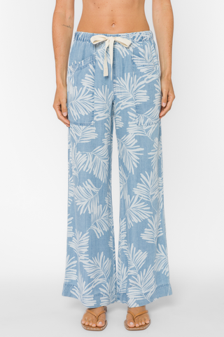 Velvet Heart Aleah Pants in Palm Leaf