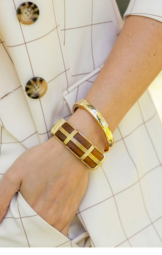 Capucine De Wulf Cleopatra Oval Hinged Bangle