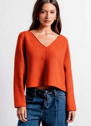 Kerisma Asima V Neck Sweater / 2 Color Options