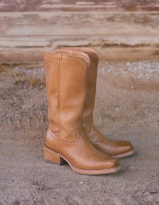 Tecovas The Charlie in Camel Cowhide