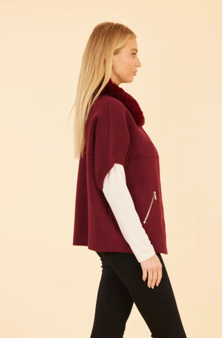 Dolce Cabo Faux Fur Collar Short Sleeved Maroon Cardigan