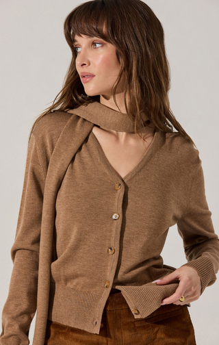 ASTR Glynne Sweater