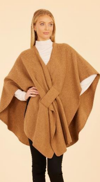 Dolce Cabo Knit Wrap in Rust