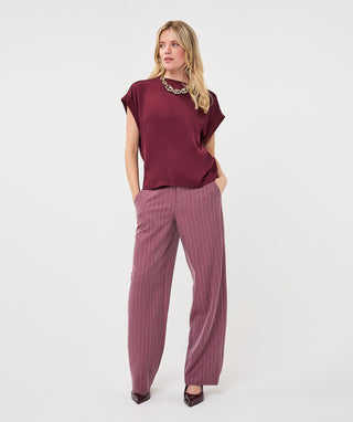 Esqualo Satin Tee Shirt in Merlot