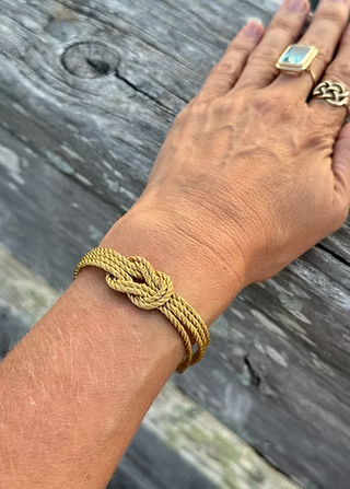 The Heartknot Little Double Knot Bracelet